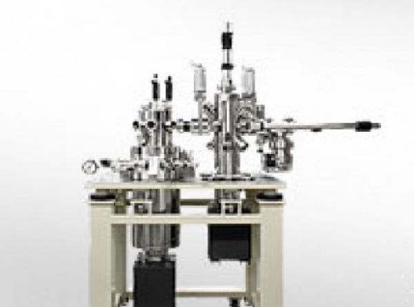 温度可変-超高真空走査トンネル顕微鏡 VT UHV SPM USM1400